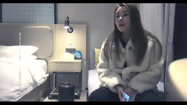 妹子身材颜值有料翘起屁股口交肌肉男大力猛操封面图