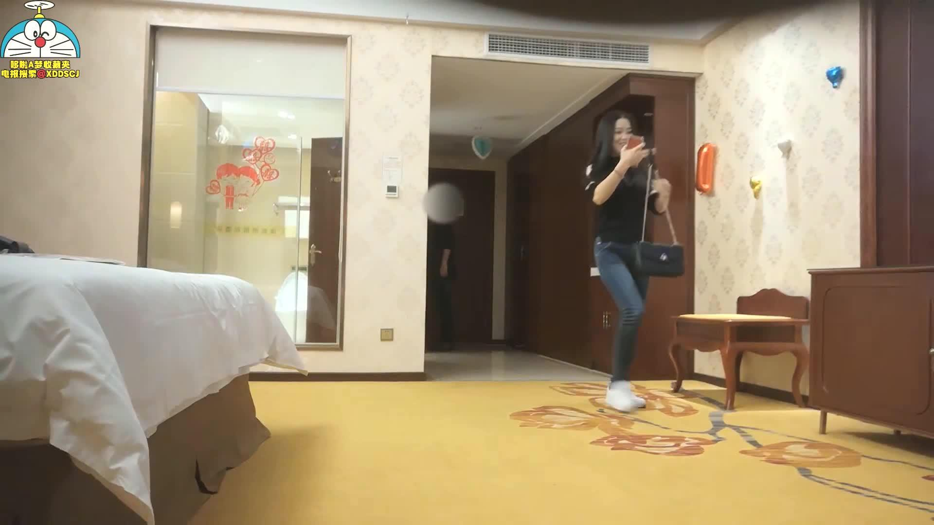 约长腿172cm文静反差骚鸡女封面图