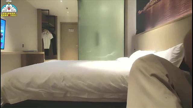 服务不太好白衣极品高冷外围妹封面图