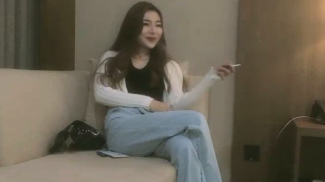 风骚外围大长腿苗条身姿狂暴输出娇喘高潮封面图