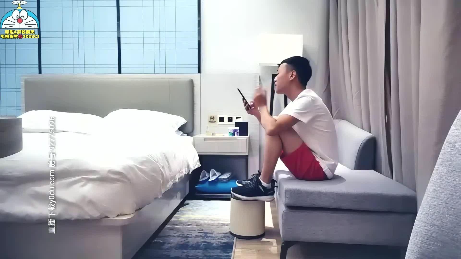 高颜值纹身外围妹子调情一番骑坐猛操呻吟封面图