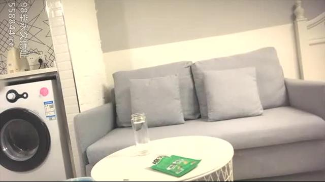 很年轻的少妇欲求不满封面图