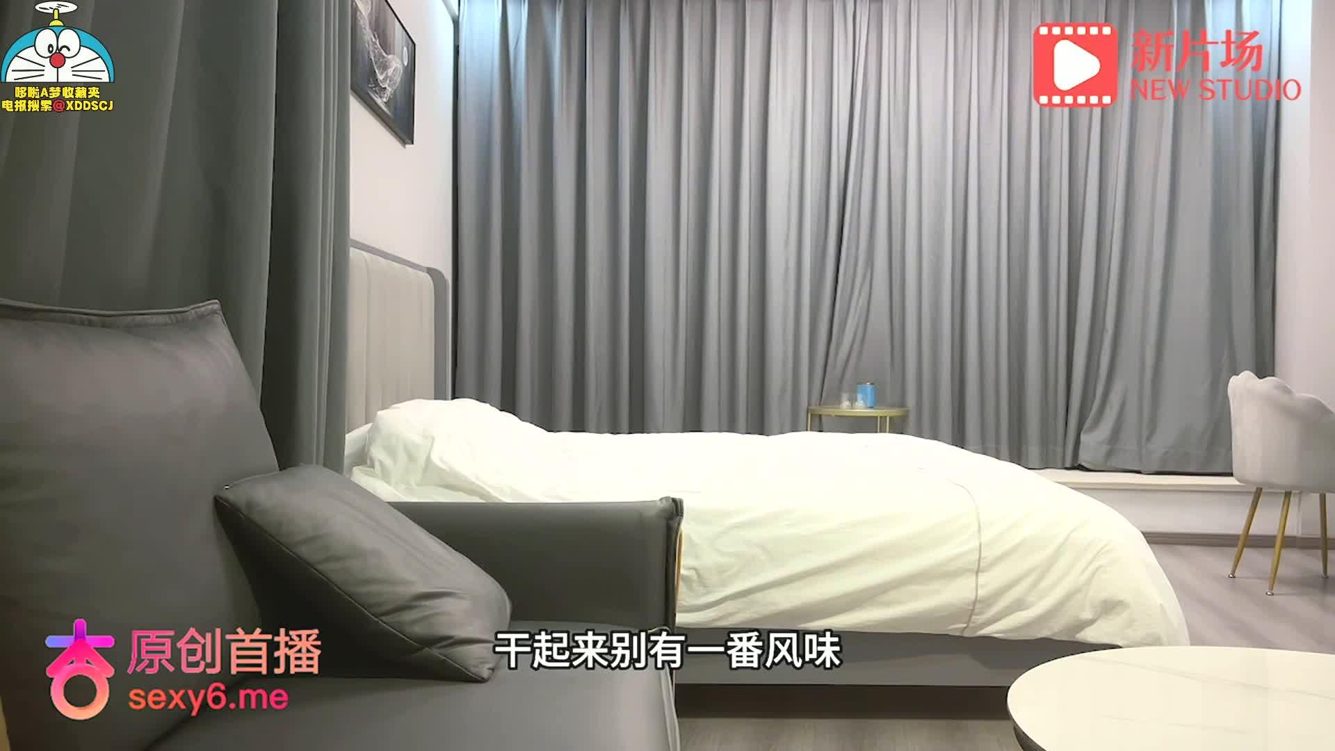 职业态度非常差的清纯学生妹封面图