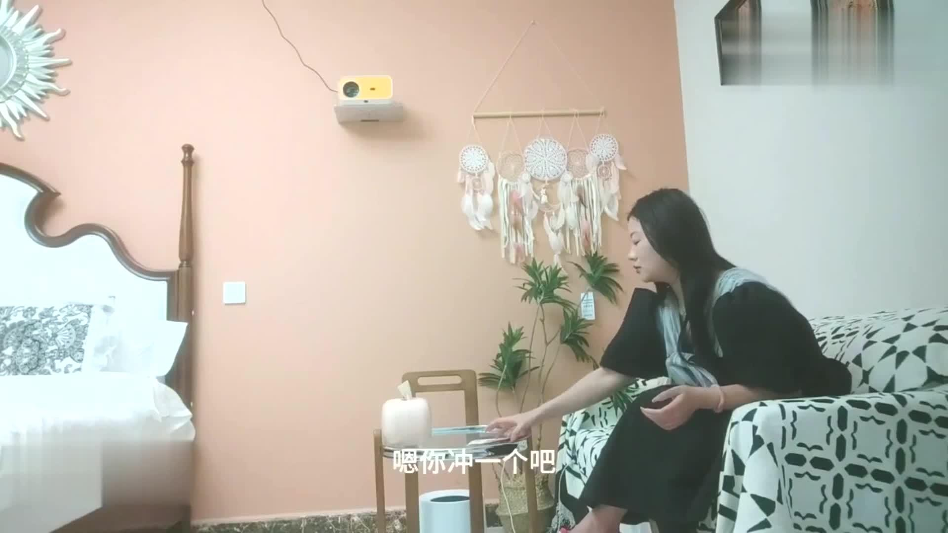 身穿韩服身材小巧玲珑逼逼粉嫩封面图