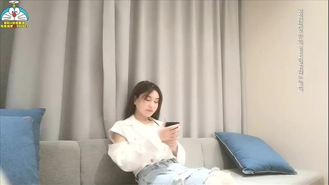 极品颜值白衣美乳妹子舔弄抽插猛操上位骑乘呻吟封面图