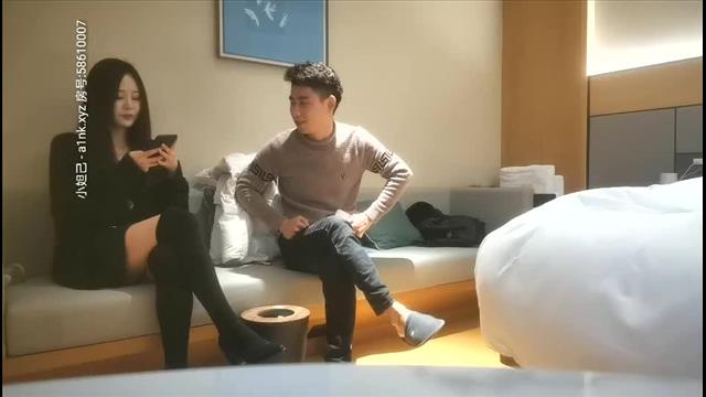 长腿高极外围封面图