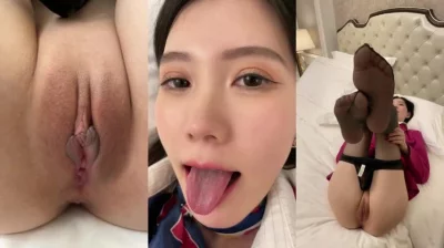 高颜值身材极品牙套空姐 穿着制服丝袜干 被操的表情很丰富封面图