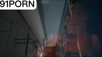 地下停车场 车震小骚妇封面图