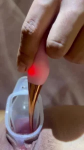 [原创] 昆明母狗人妻扩阴拳交封面图