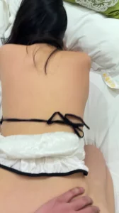 [原创] 都说后入插得最深。封面图