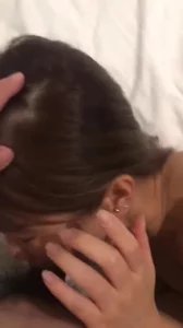 跟前妻离婚两年了 还是忍不住来找我操B封面图