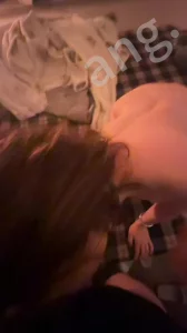 （原创）母狗背着男朋友主动求操，暴力打桩淫荡对白封面图