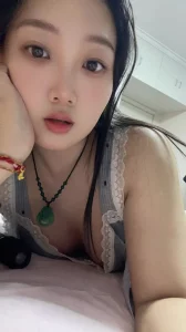 山西小母狗吞精。女上动作生疏封面图