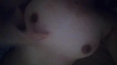 自家老婆自拍封面图