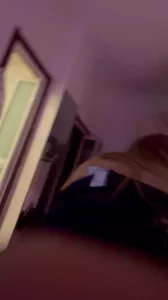 情人的大屁股封面图