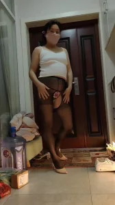 门口跳舞封面图