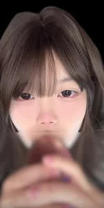 葫芦学妹认真舔鸡巴封面图