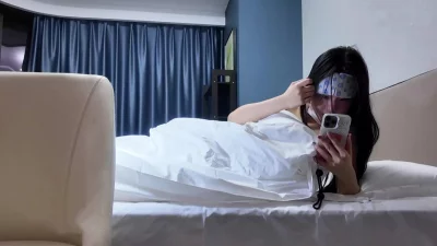 178车模下班做SPA按摩，被男技师疯狂挑逗阴蒂，实在受不了被内射了封面图