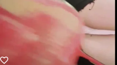 自慰。忍不住抠出浓浆。黏嘟嘟的。封面图