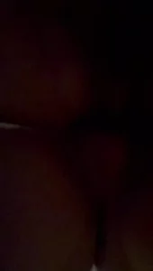 西安已婚人妻背着老公偷情2封面图