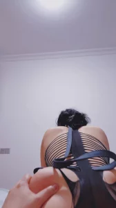 抽打大肥臀封面图