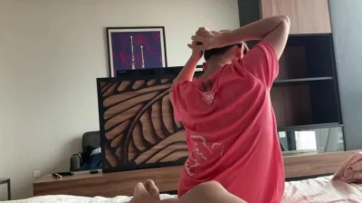 玩探探认识02年处女大学生！未经人事对做爱充满好奇学口交都这么卖力封面图