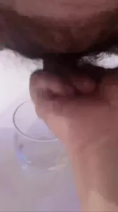 美人妻的阴液封面图
