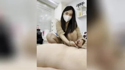 南京姐姐润滑油手撸榨精封面图