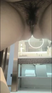 王八和婊子的日常封面图