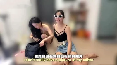 当天射两发的十三叔晚上又被两个女推约去3P两个洞四颗奶随你抓随你插太封面图