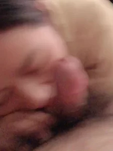少妇露脸口交封面图