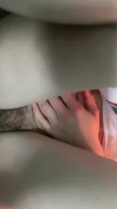 玩玩小骚货封面图
