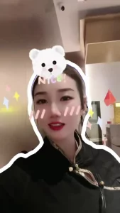暴露淫妻封面图