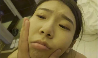 清纯小母狗被调教玩弄封面图
