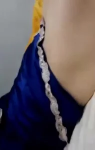 Mature ,horny maid loves strangers封面图