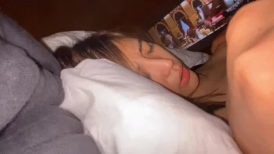 总是骂你无能的女朋友！分开没几天后被开发到极致骚到骨子里封面图