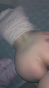 老婆的肥臀封面图