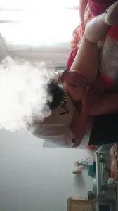 出差回来找老骚逼泄泄精封面图