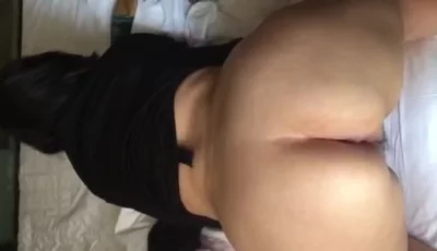 34岁大屁股大奶子少妇上班期间出来偷情封面图