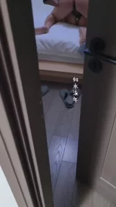 绿主一大早就帮忙照顾老婆封面图