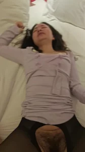全程露脸，离异少妇被操的欲霸不能，一脸高潮封面图