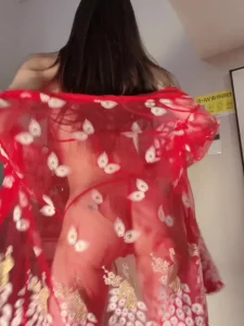 夜场裸舞女私拍封面图