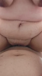 女上   白虎封面图