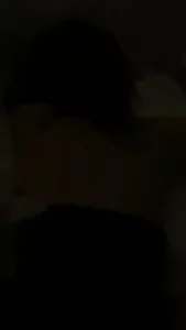 固炮，身材姣好，大胸肥臀，后入欲罢不能封面图