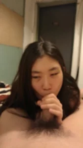 前女友情趣内衣口交，扣骚逼封面图