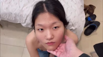 原档素人情侣泄密！云南的小姐姐操逼啪啪舔脚口交吞精敷面膜 骚得飞起封面图