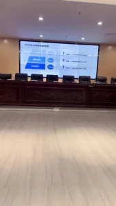 美人妻（厕所交配）封面图