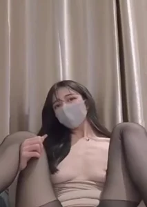 极品反差婊封面图