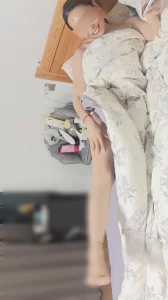 她勾引我，她在勾引我，她竟然敢勾引我封面图