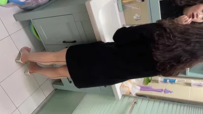 等我化完妆，我再和你做，丝袜高跟熟女阿姨真的很有气质封面图